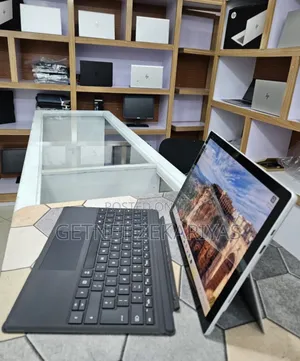 New Laptop Microsoft Surface Pro 7+ 16GB Intel Core i7 SSD 256GB