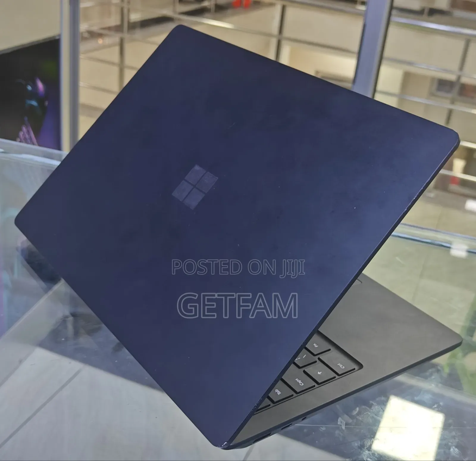 New Laptop Microsoft Surface 16GB Intel Core i5 SSD 512GB