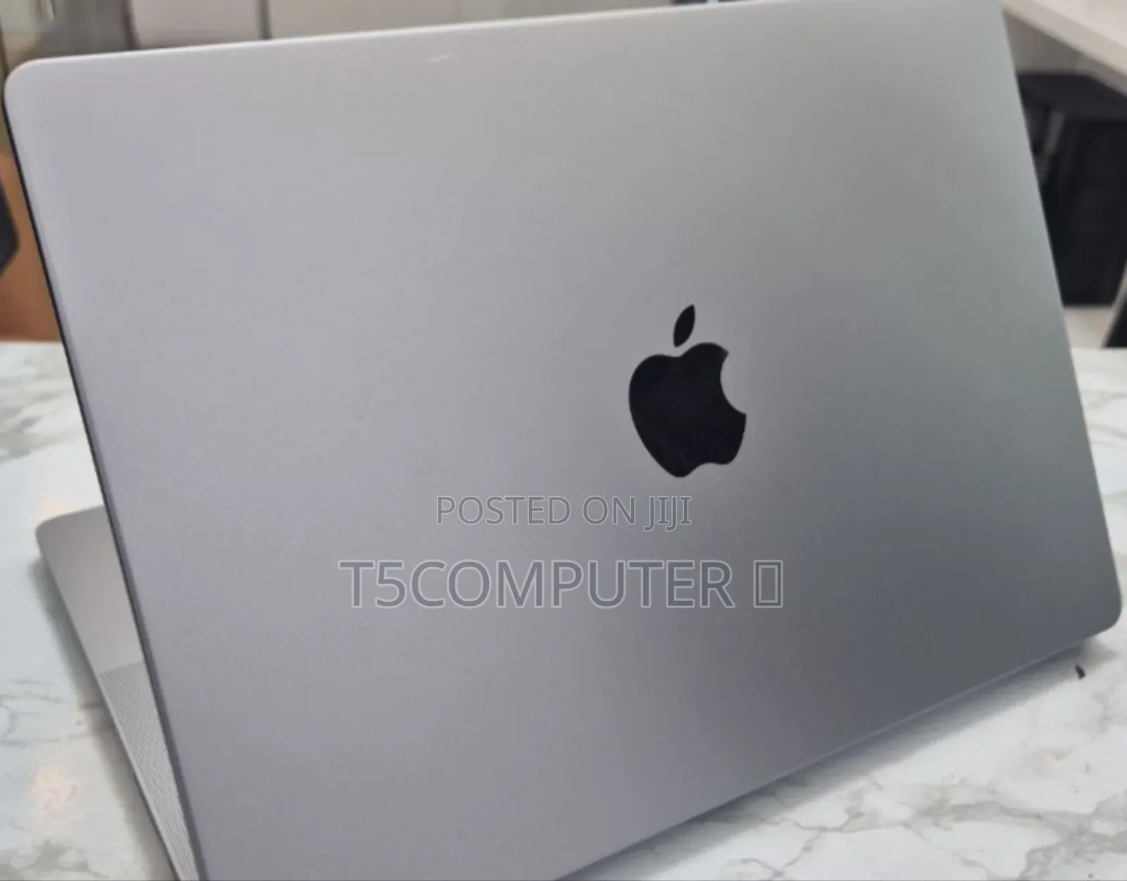 New Laptop Apple MacBook Pro M1 16GB Apple M1 Pro SSD 512GB