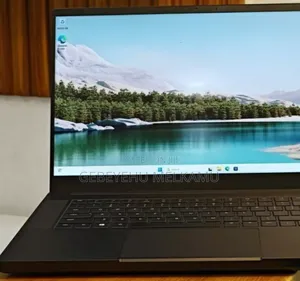 New Laptop Razer Blade 16GB Intel Core i7 SSD 512GB