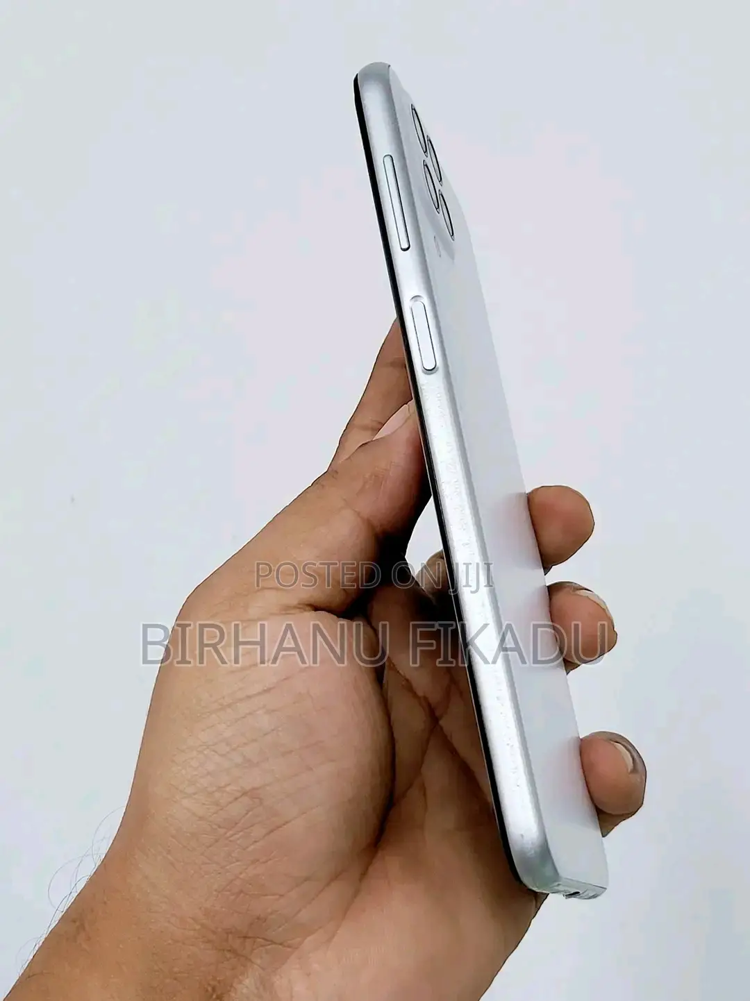 New Samsung Galaxy M33 5G 128 GB White