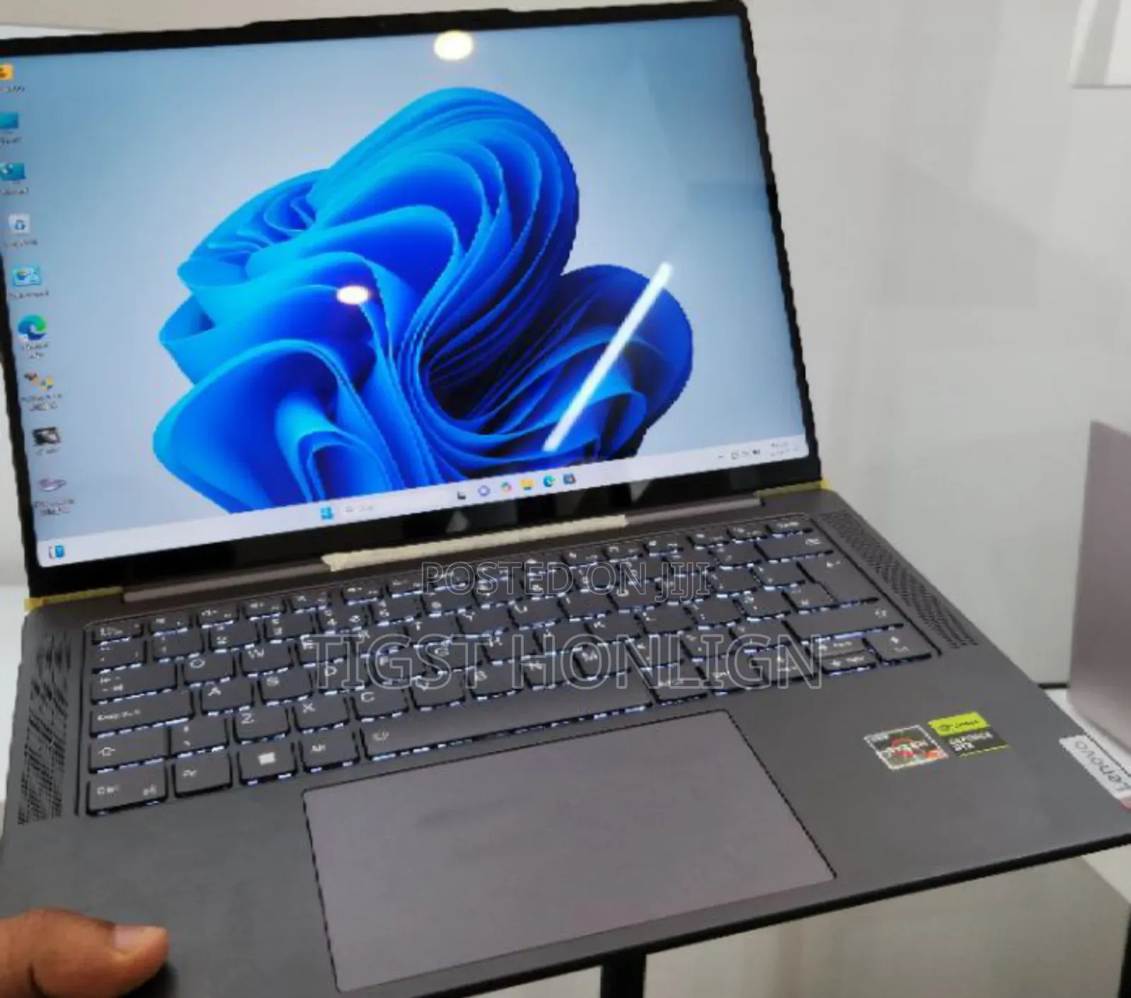 New Laptop Lenovo Yoga 7i 32GB AMD Ryzen 7 SSD 512GB