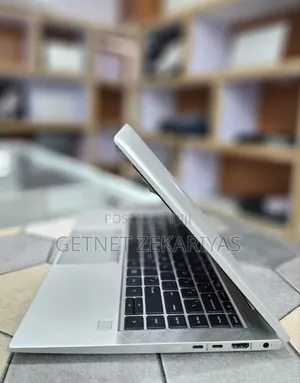 New Laptop HP EliteBook 845 G8 16GB AMD Ryzen 5 SSD 512GB