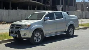 Toyota Hilux 2.5 D-4D Double Cab 2008 Gold
