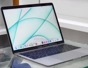 New Laptop Apple MacBook Pro 2019 16GB Intel Core i7 SSD 1T