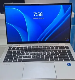 New Laptop HP EliteBook 1040 G8 16GB Intel Core i7 SSD 256GB