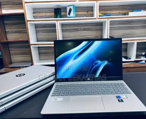New Laptop HP Stream Notebook 16GB Intel Core i5 SSD 512GB