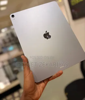 New Apple iPad Air 128 GB