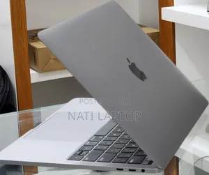 New Laptop Apple MacBook Pro M1 16GB Apple M1 Pro SSD 256GB