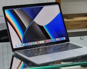 New Laptop Apple MacBook Pro M1 16GB Apple M1 SSD 256GB