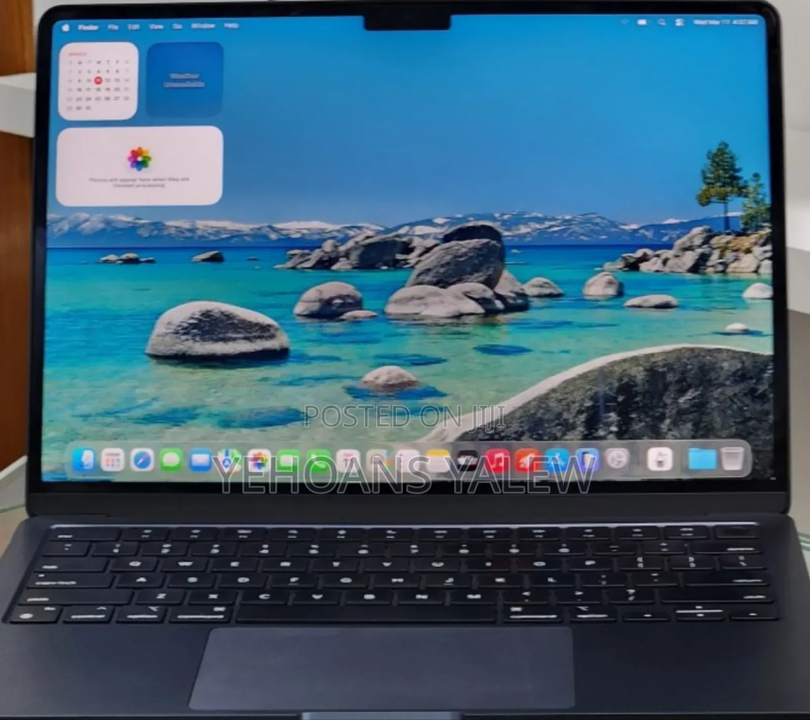 New Laptop Apple MacBook Air 2024 M3 13-inch 16GB Apple M3 SSD 512GB