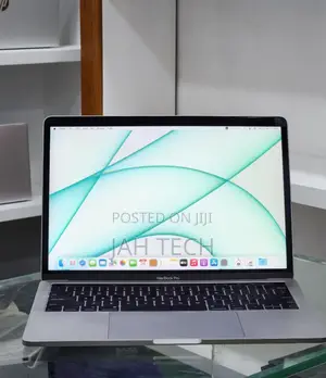 New Laptop Apple MacBook Pro 2019 16GB Intel Core i7 SSD 1T