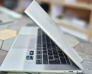 New Laptop HP EliteBook x360 1040 G9 16GB Intel Core i5 SSD 512GB