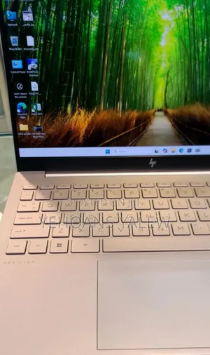 New Laptop HP Pavilion 14t 16GB Intel Core i7 SSD 1T