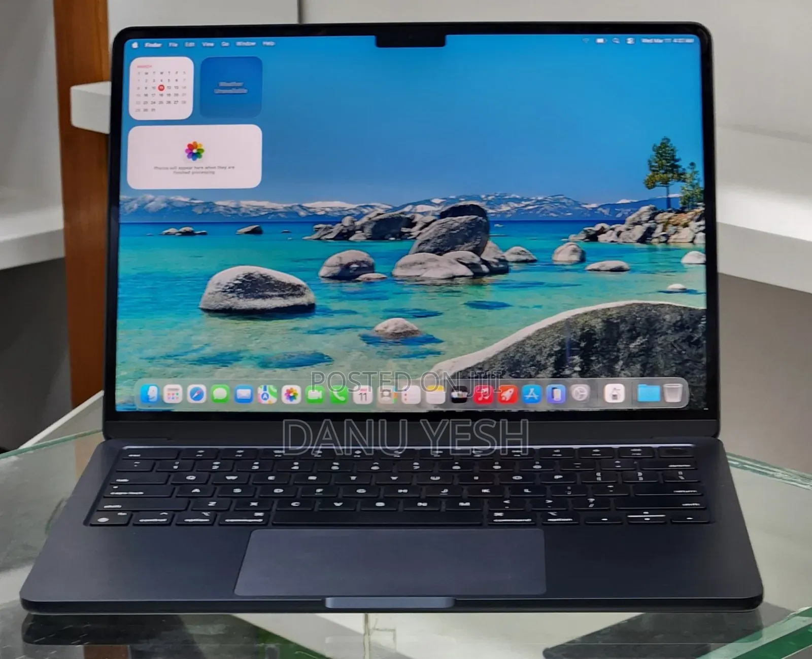 New Laptop Apple MacBook Air 2024 M3 13-inch 16GB Apple M3 SSD 512GB