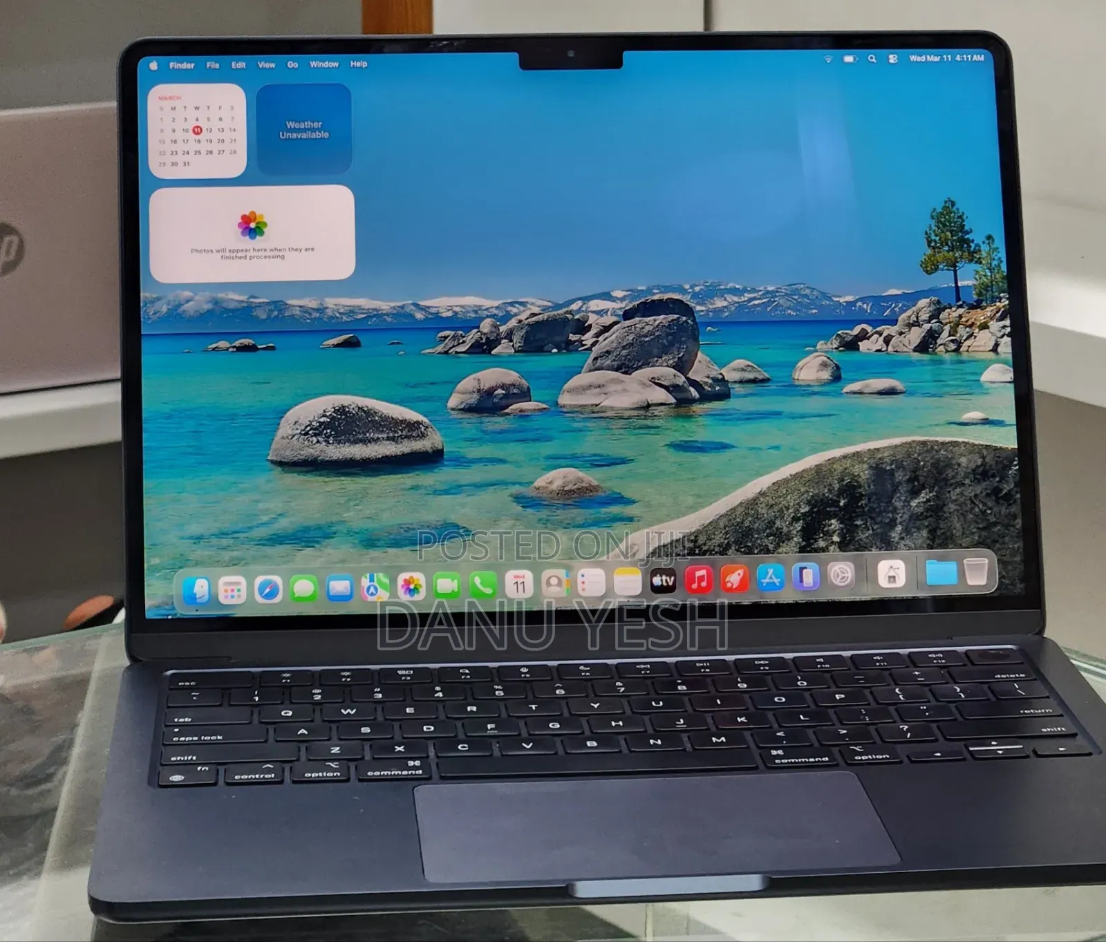 New Laptop Apple MacBook Air 2024 M3 13-inch 16GB Apple M3 SSD 512GB