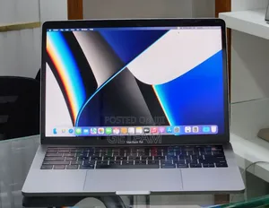 New Laptop Apple MacBook Pro M1 16GB Apple M1 SSD 256GB
