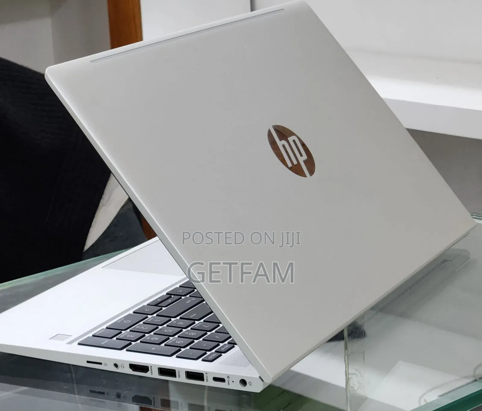New Laptop HP EliteBook 850 G8 16GB Intel Core i7 SSD 256GB