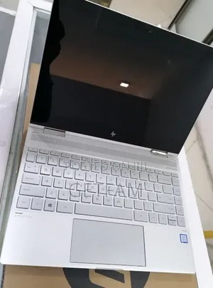 New Laptop HP Spectre 8GB Intel Core i7 SSD 512GB