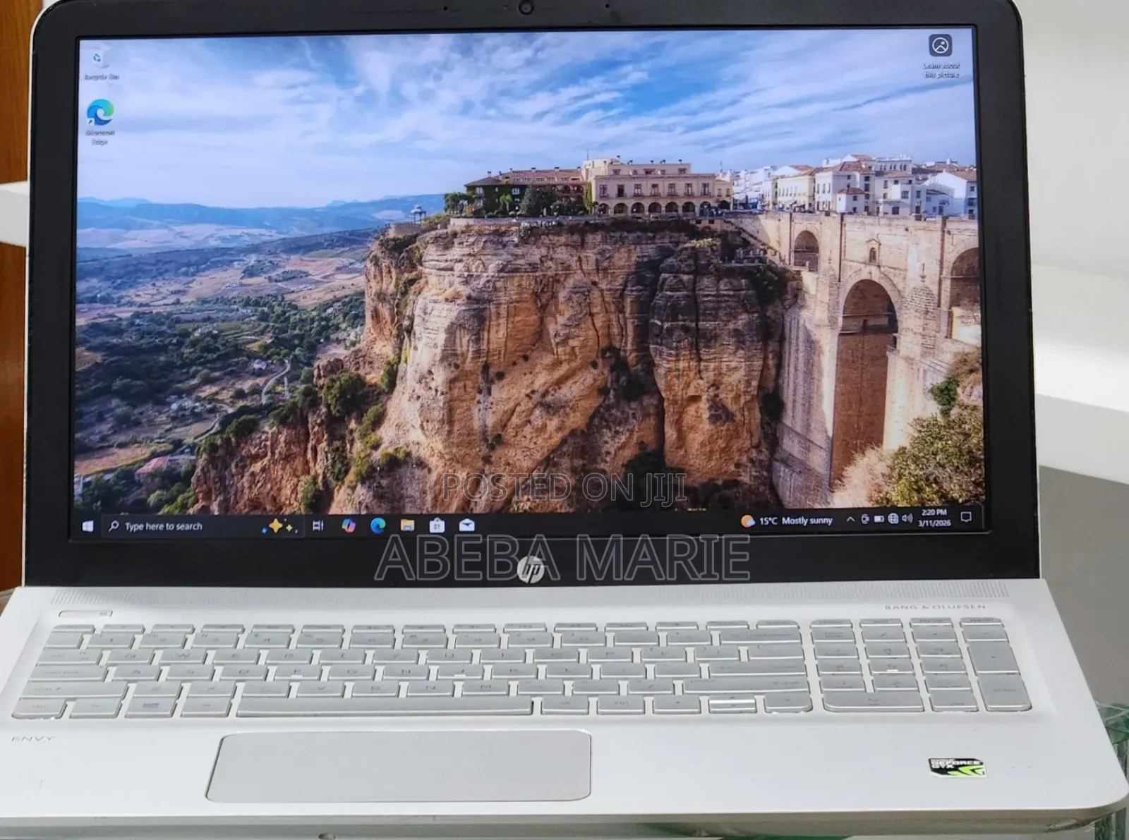 New Laptop HP Envy 15 8GB Intel Core i5 HDD+SSD 1T