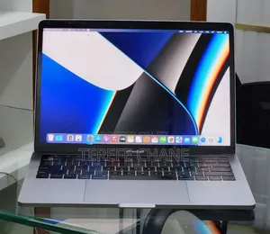 New Laptop Apple MacBook Pro M1 16GB Apple M1 Pro SSD 256GB