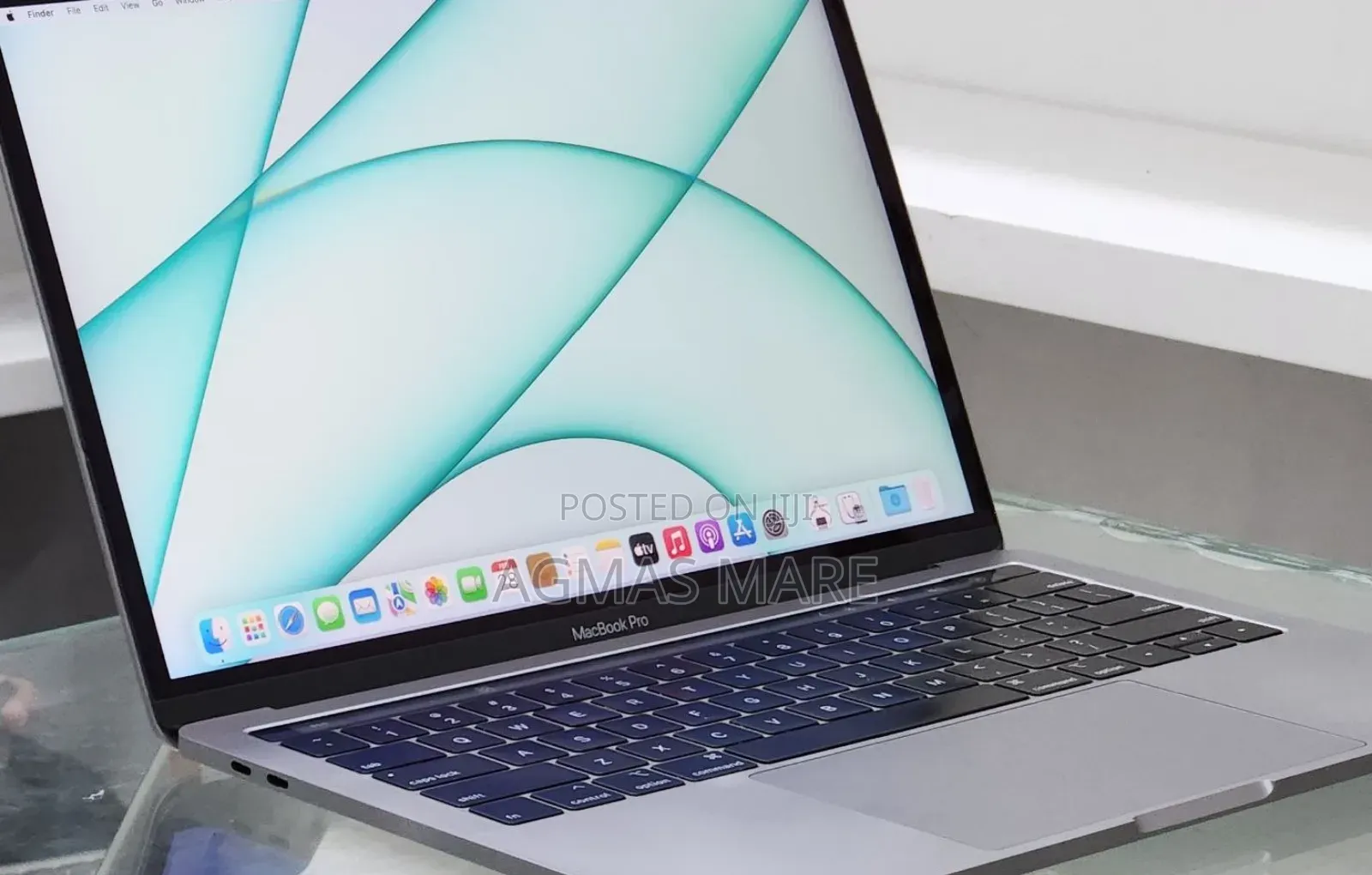 New Laptop Apple MacBook Pro 2019 16GB Intel Core i7 SSD 1T