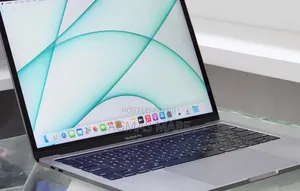 New Laptop Apple MacBook Pro 2019 16GB Intel Core i7 SSD 1T