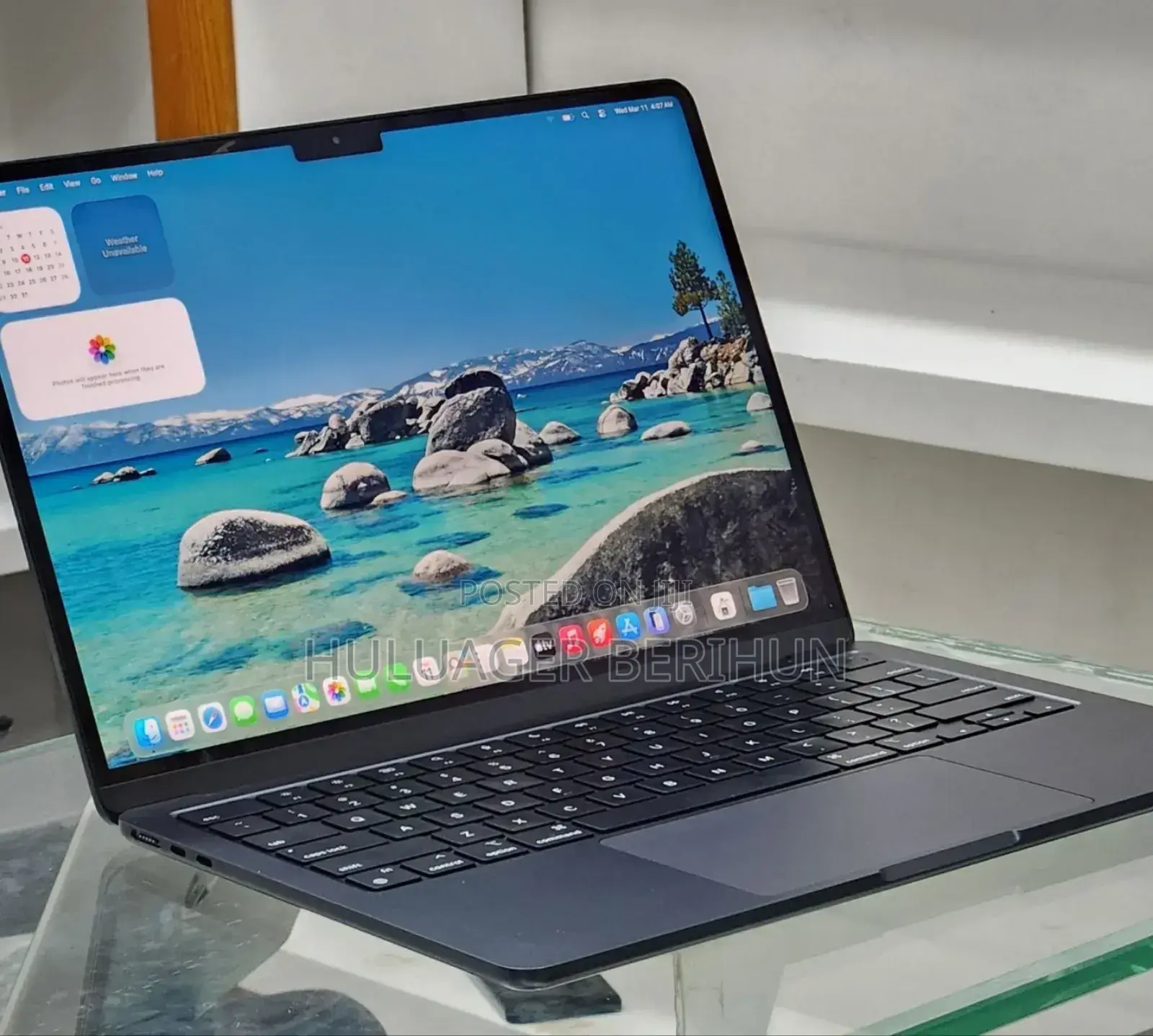 New Apple MacBook Pro 2024 M3 14-inch 16GB Intel Core i7 SSD 512GB