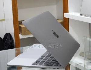 New Laptop Apple MacBook Pro 2020 M1 16GB Apple M1 SSD 256GB