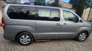 Hyundai Starex 2021 Silver