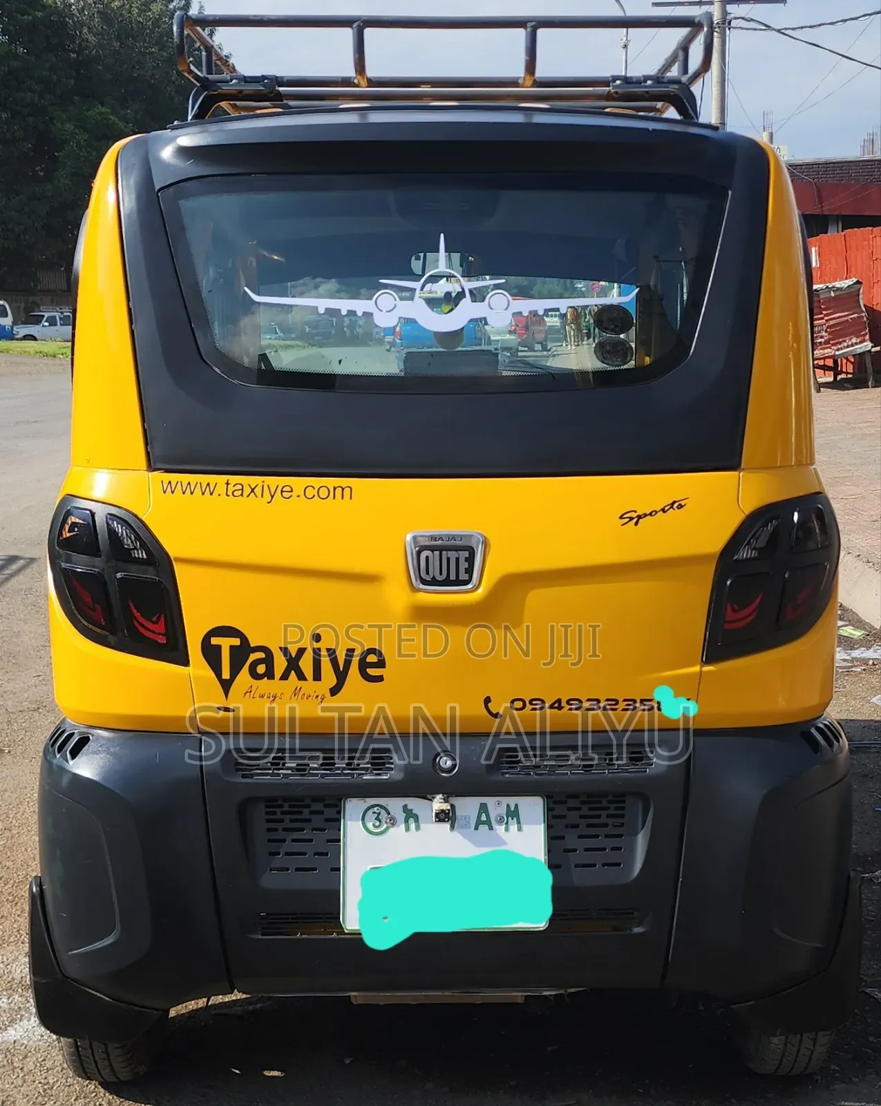 New Bajaj Qute 2023 Yellow