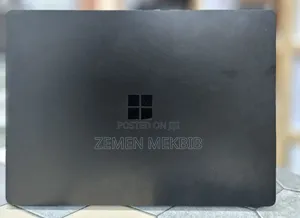 New Laptop Microsoft Surface 16GB Intel Core i7 SSD 512GB