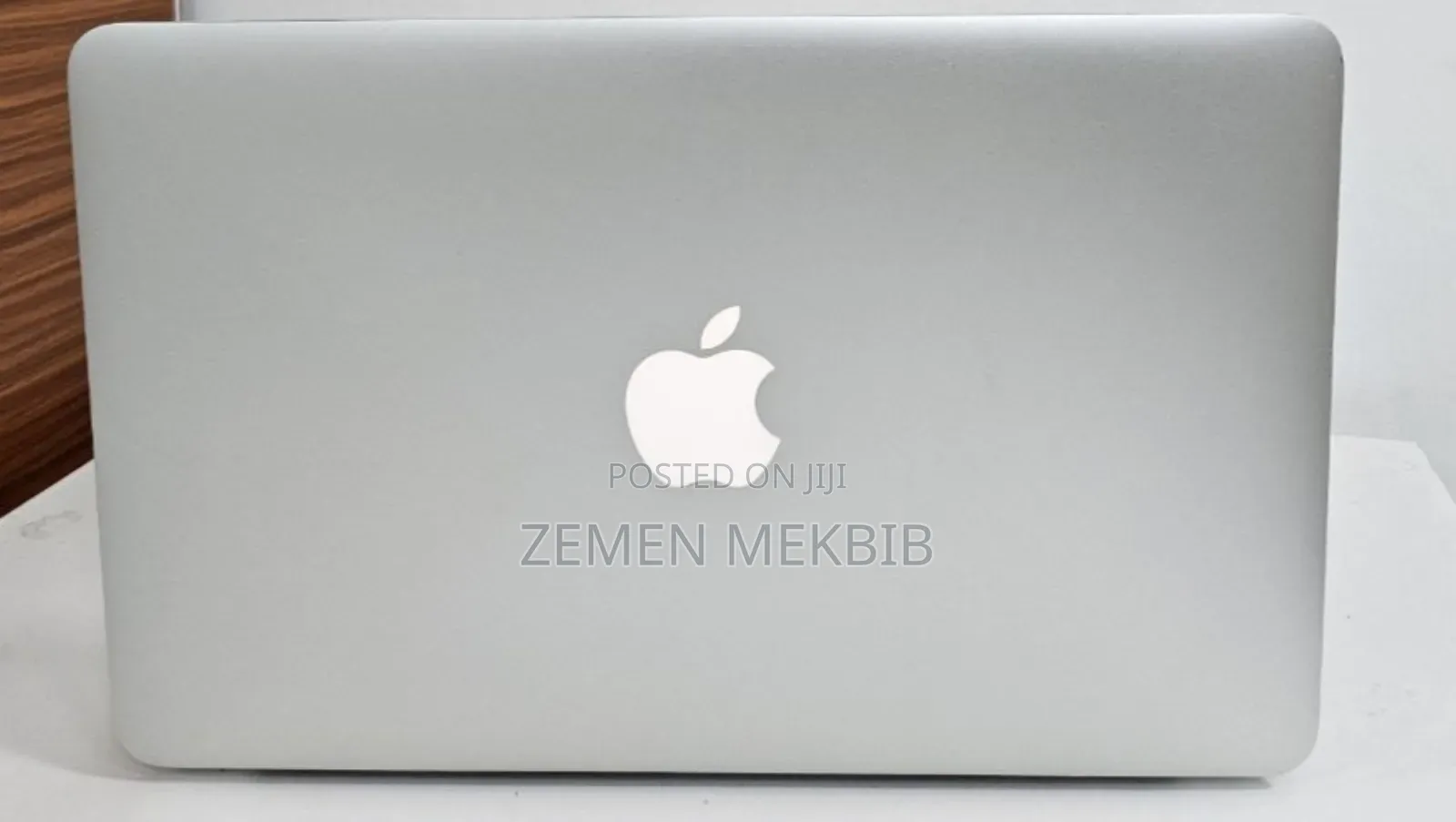 New Laptop Apple MacBook Air 2014 4GB Intel Core i5 SSD 256GB