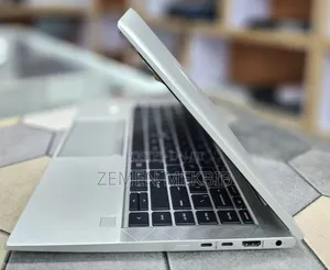 New Laptop HP 16GB AMD Ryzen 5 SSD 512GB