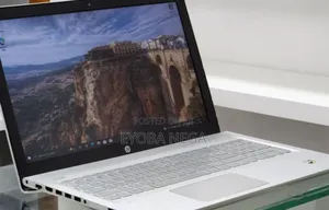 Laptop HP Envy 15 8GB Intel Core i5 HDD+SSD 1.5T