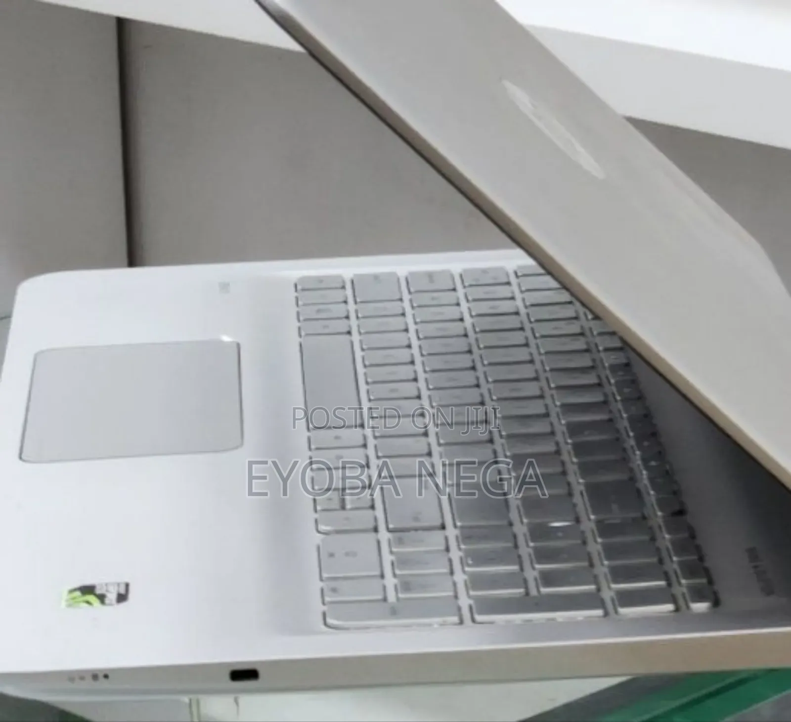 Laptop HP Envy 15 8GB Intel Core i5 HDD+SSD 1.5T
