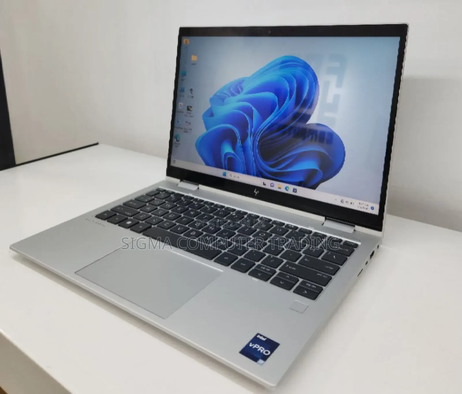 New Laptop HP EliteBook 830 G9 16GB Intel Core i7 SSD 512GB
