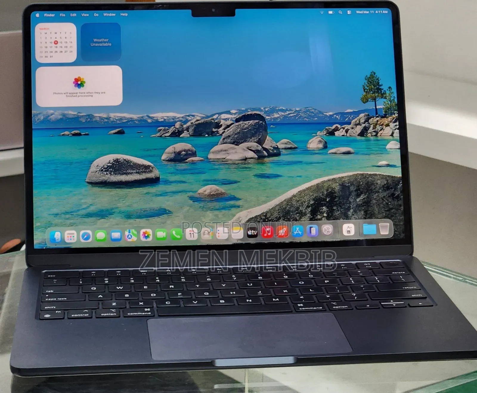 New Apple MacBook Air 2024 M3 13-inch 16GB Intel Core i7 SSD 512GB