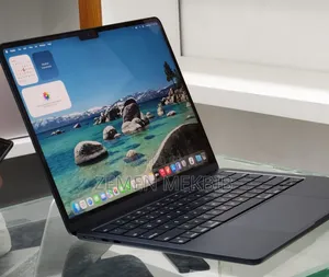 New Apple MacBook Air 2024 M3 13-inch 16GB Intel Core i7 SSD 512GB