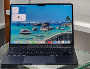 New Apple MacBook Air 2024 M3 13-inch 16GB Intel Core i7 SSD 512GB