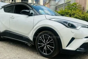 Toyota C-HR 2018 Ivory