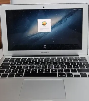 Laptop Apple MacBook Air 2014 4GB Intel Core i5 SSD 256GB