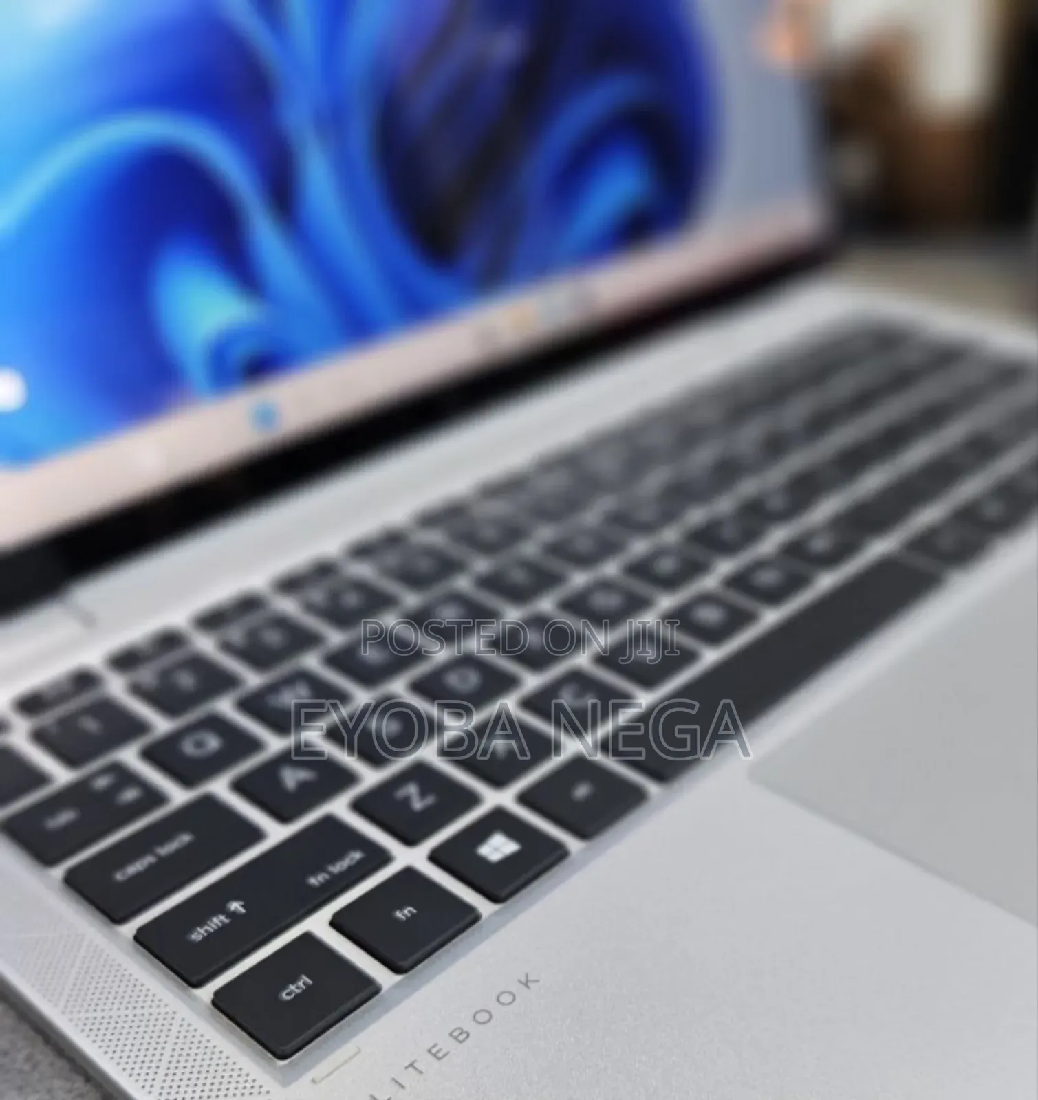 New Laptop HP EliteBook 1040 G8 16GB Intel Core i7 SSD 512GB