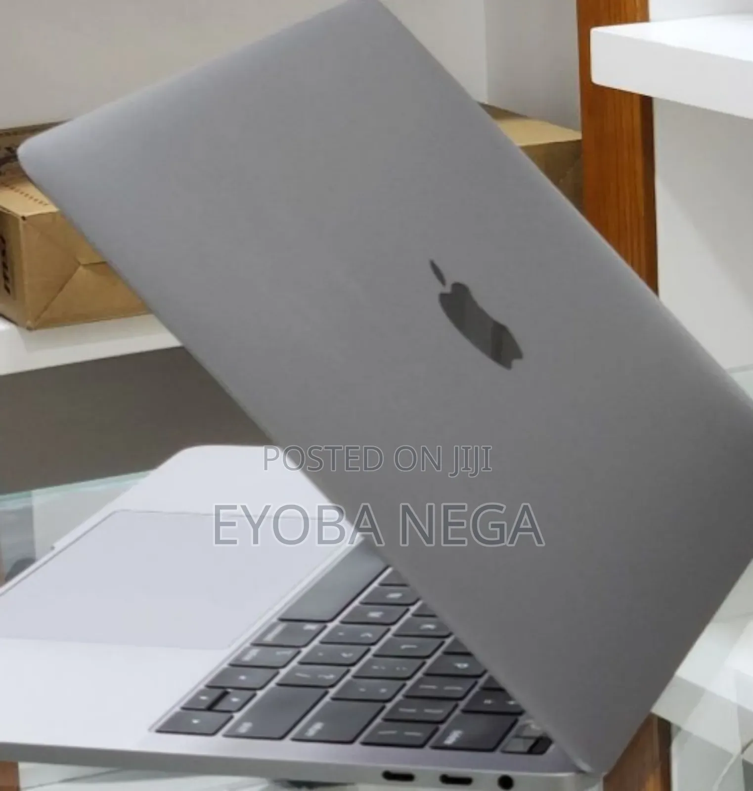 Laptop Apple MacBook Pro M1 16GB Apple M1 SSD 256GB