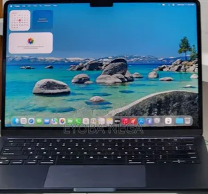 New Laptop Apple MacBook Air 2024 M3 13-inch 16GB Apple M3 SSD 512GB