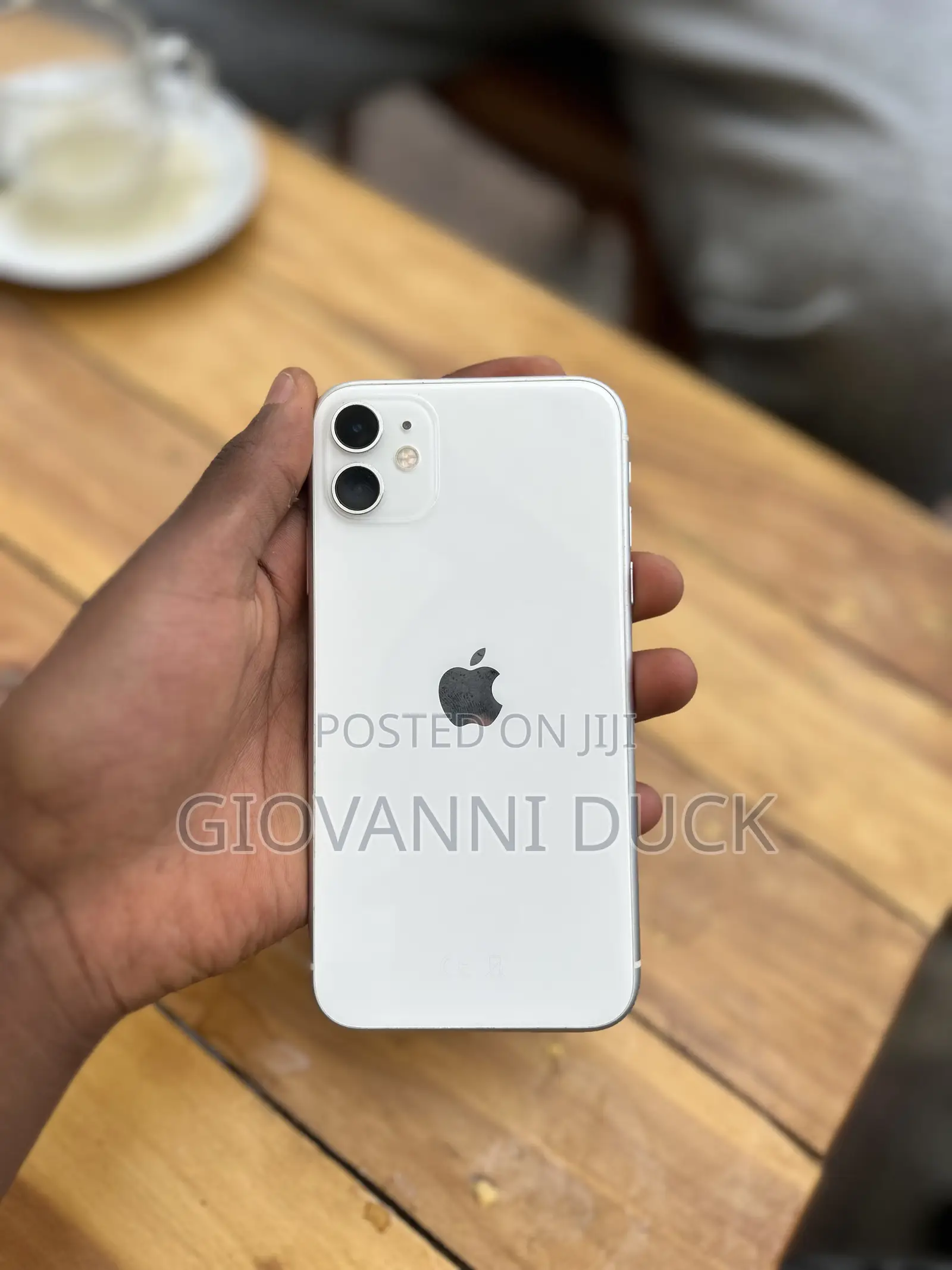 Apple iPhone 11 64 GB White