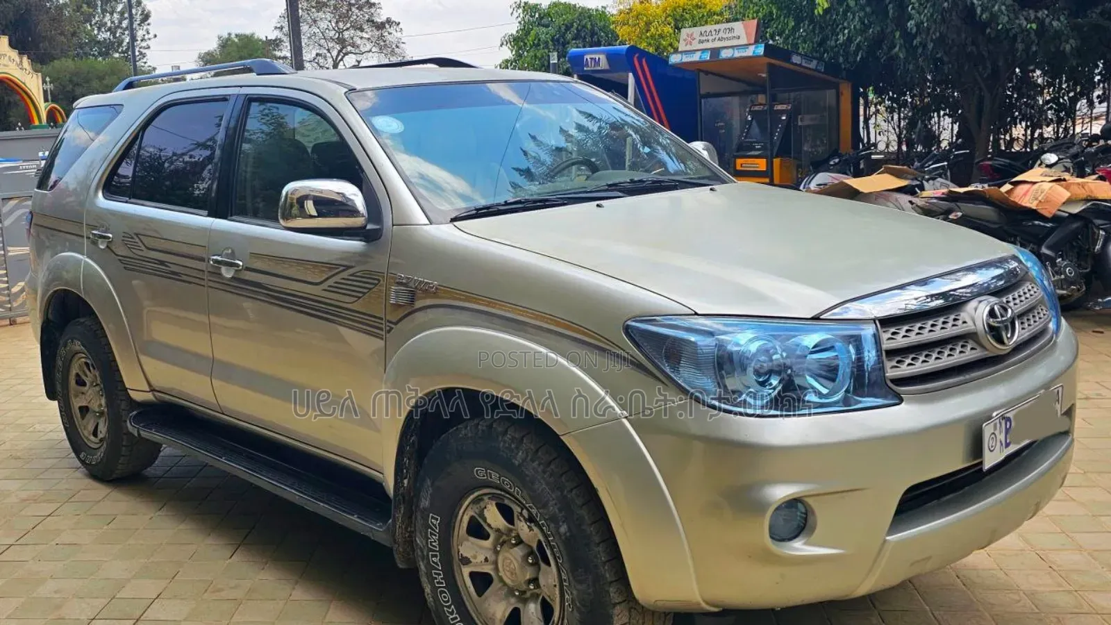 Toyota Fortuner 2009 Teal