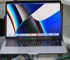 New Laptop Apple MacBook Pro M1 16GB Apple M1 SSD 256GB