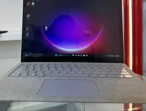 New Laptop Microsoft Surface 8GB Intel Core i5 SSD 256GB