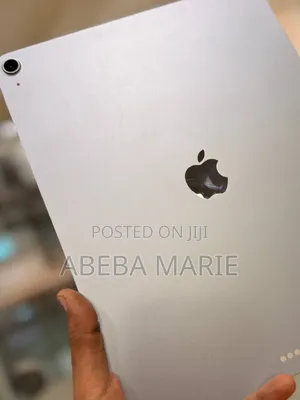 New Apple iPad (2025) 128 GB